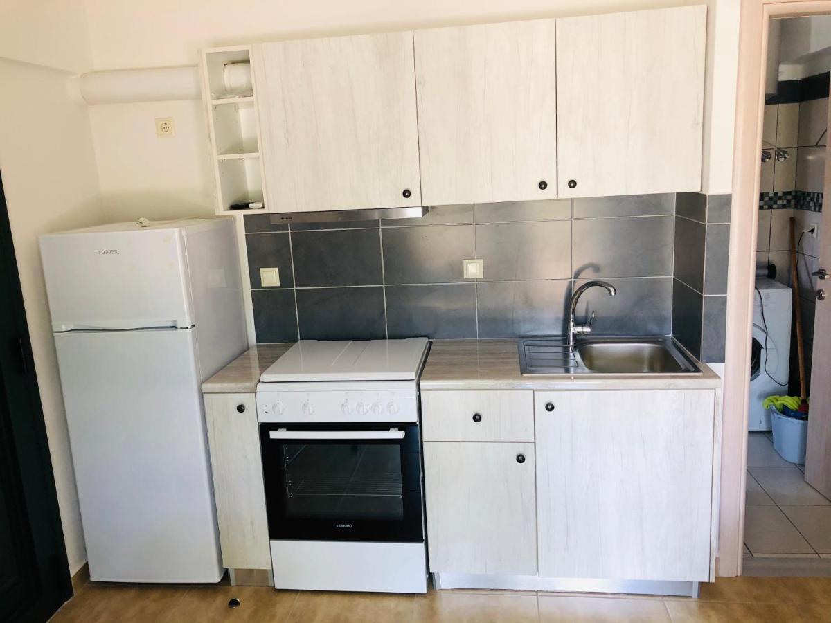 Ionian White Apartments Лефкада Экстерьер фото